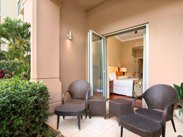 Luxurious Maui Beachfront Villas - Perfect For Families & Groups